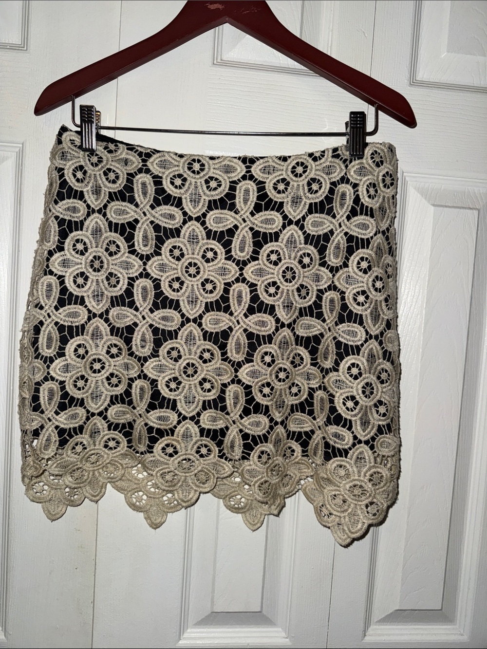 Kensie Blue with Ivory lace back zip A line Women’s Skirt